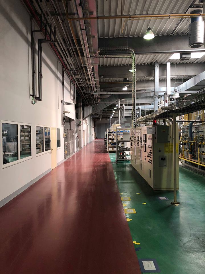 Technologické rozvody a instalace ve výrobní hale